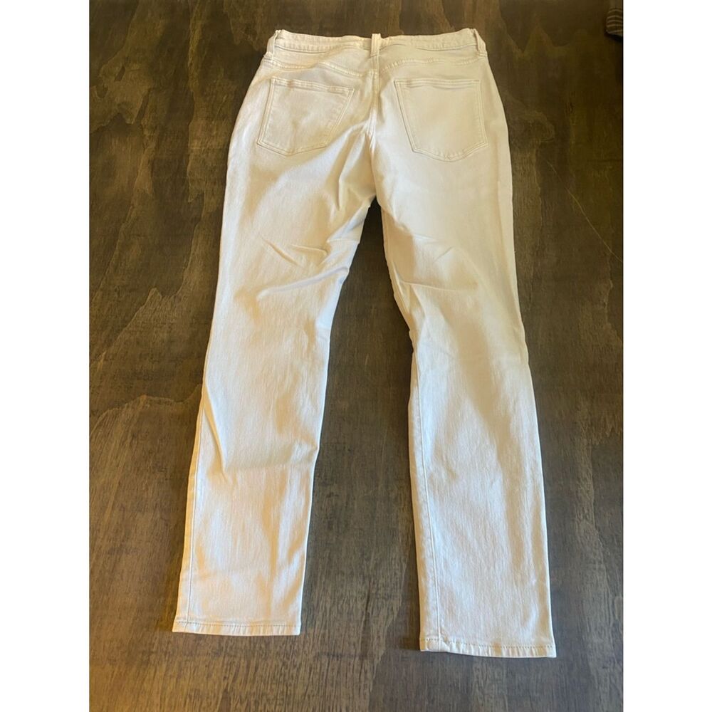 Universal Thread High-Rise Cream Button-Fly Jeans - Picture 6 of 6